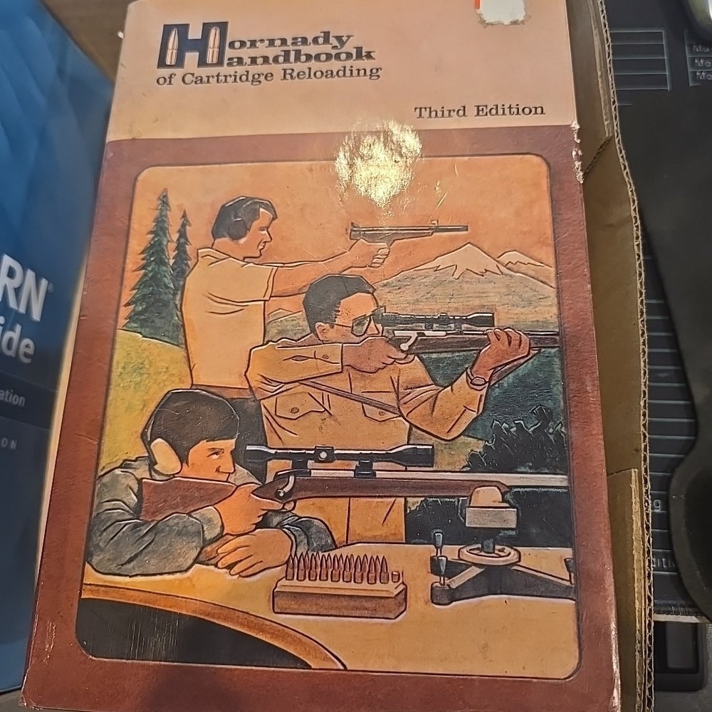 Vintage Hardcover Hornady Handbook of Cartridge Reloading - 3rd Edition 1982